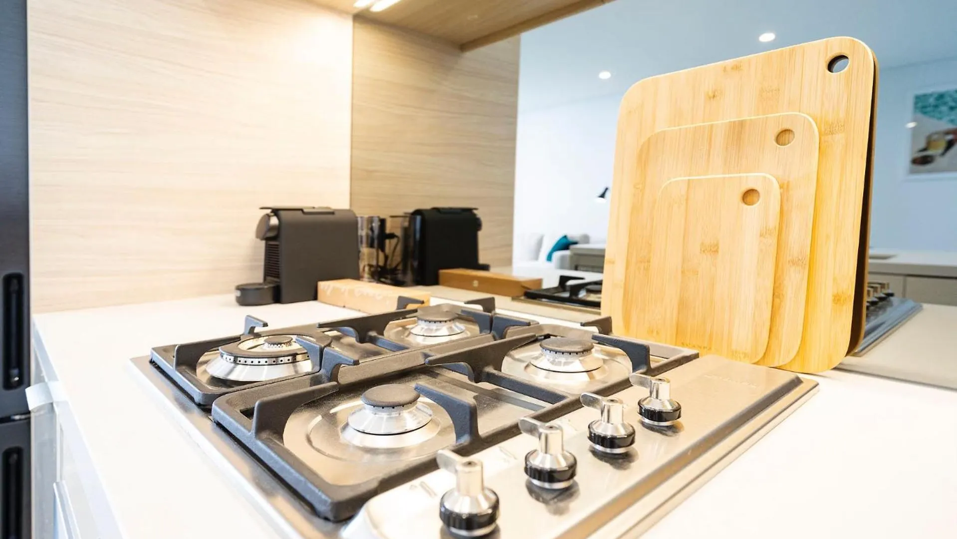 Surfers Paradise New Beachfront Apartments Gold Coast 0*,  Avustralya