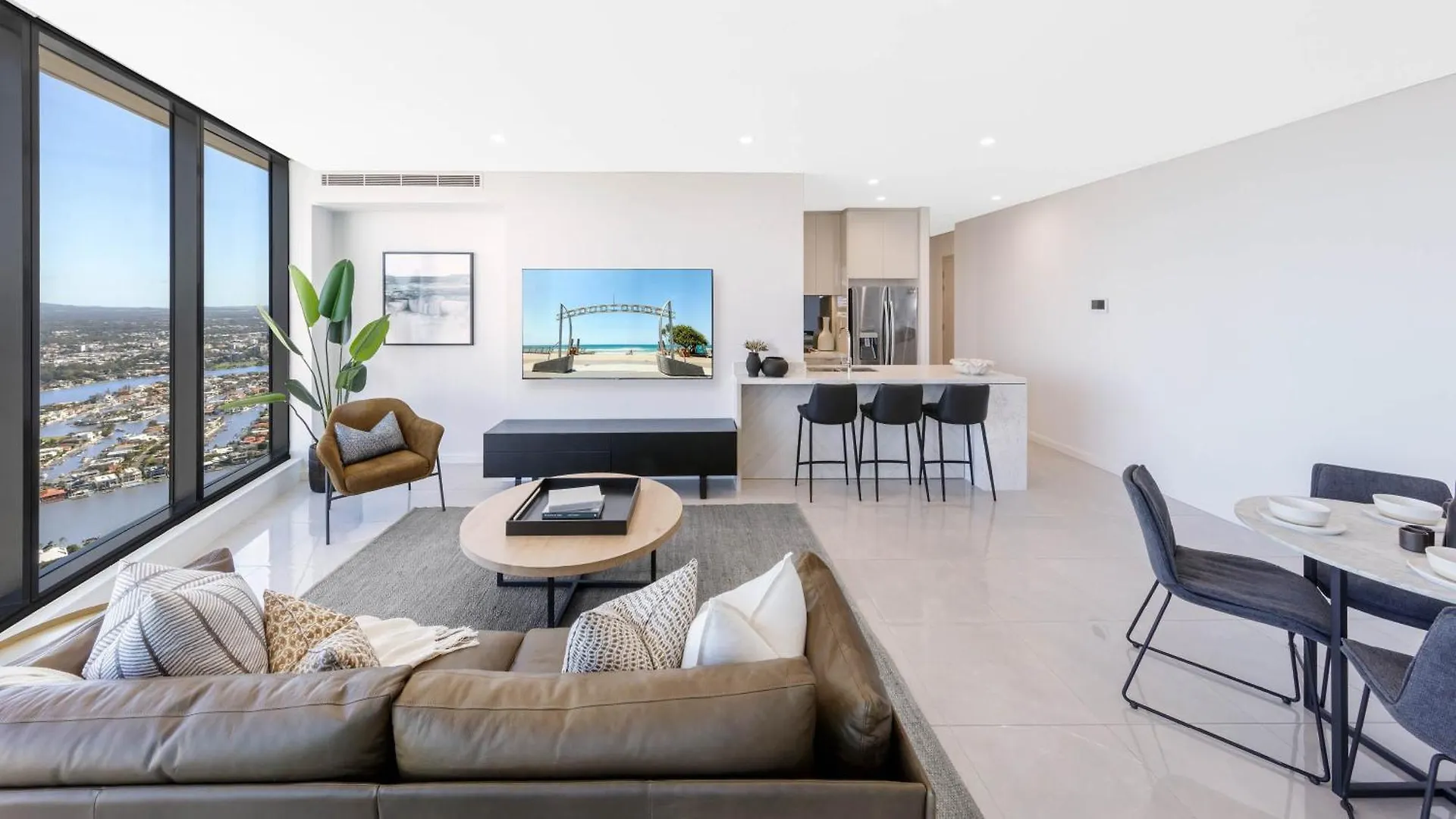 Surfers Paradise New Beachfront Apartments Gold Coast Avustralya