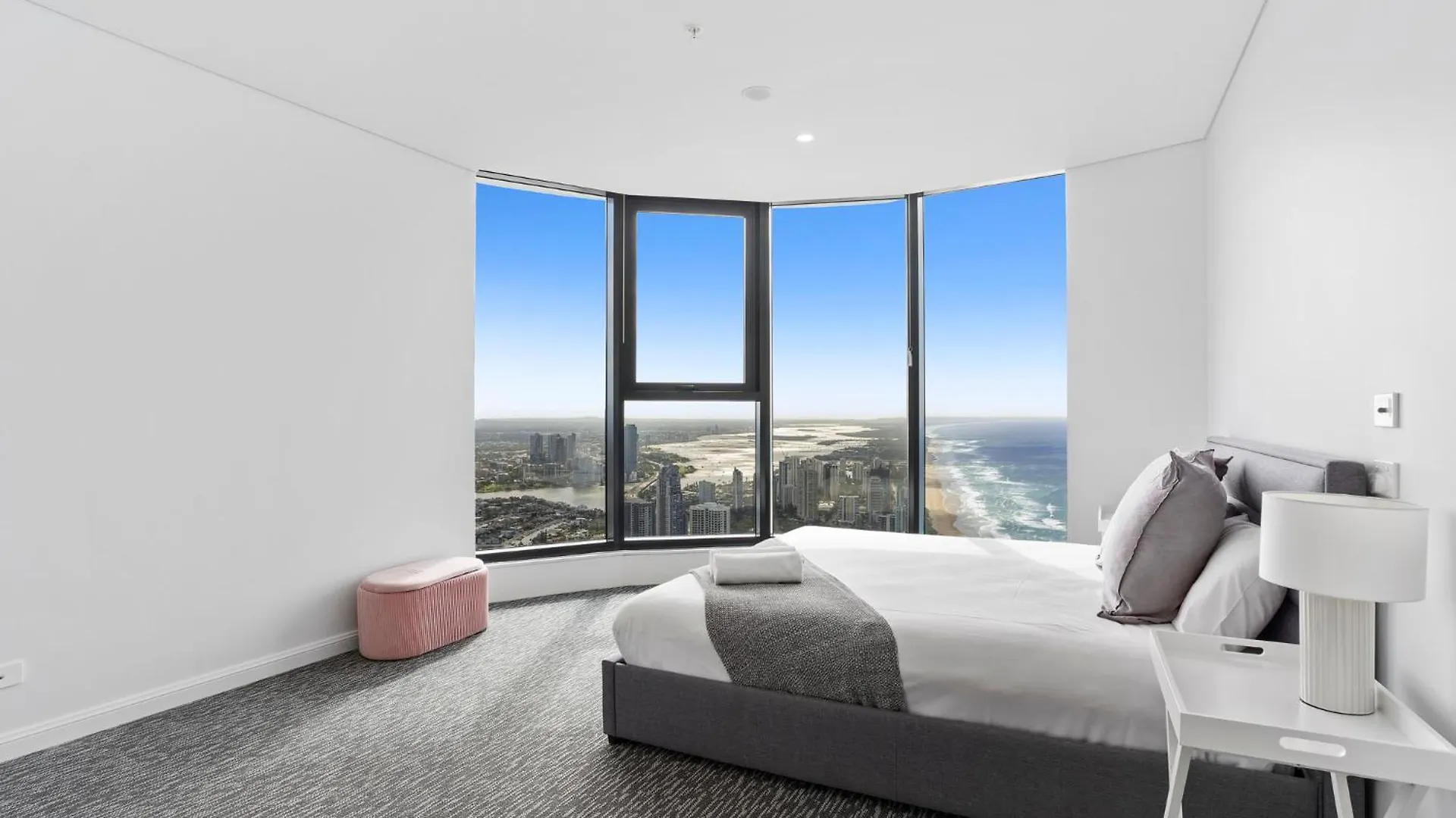 Surfers Paradise New Beachfront Apartments Gold Coast