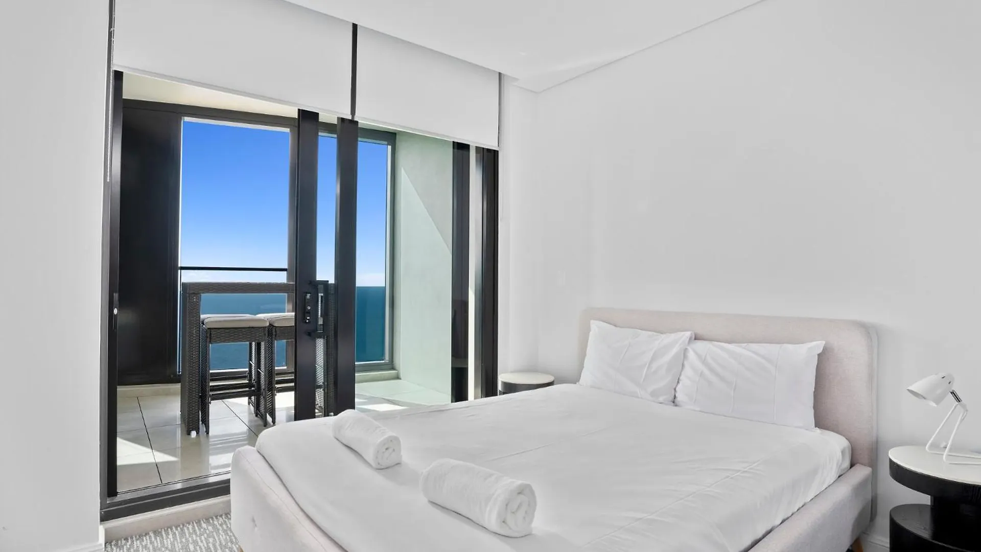 Surfers Paradise New Beachfront Apartments Gold Coast